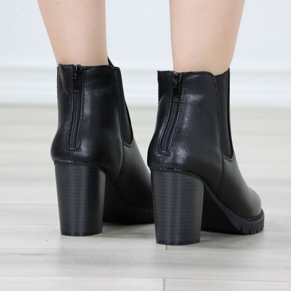 Womens Ankle Boots Lug Block Heel Black Synthetic Leather Round Toe Elastic Gore - Picture 12 of 13